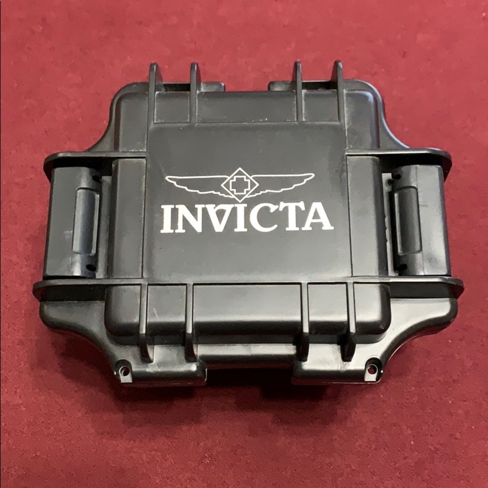 Invicta watch box